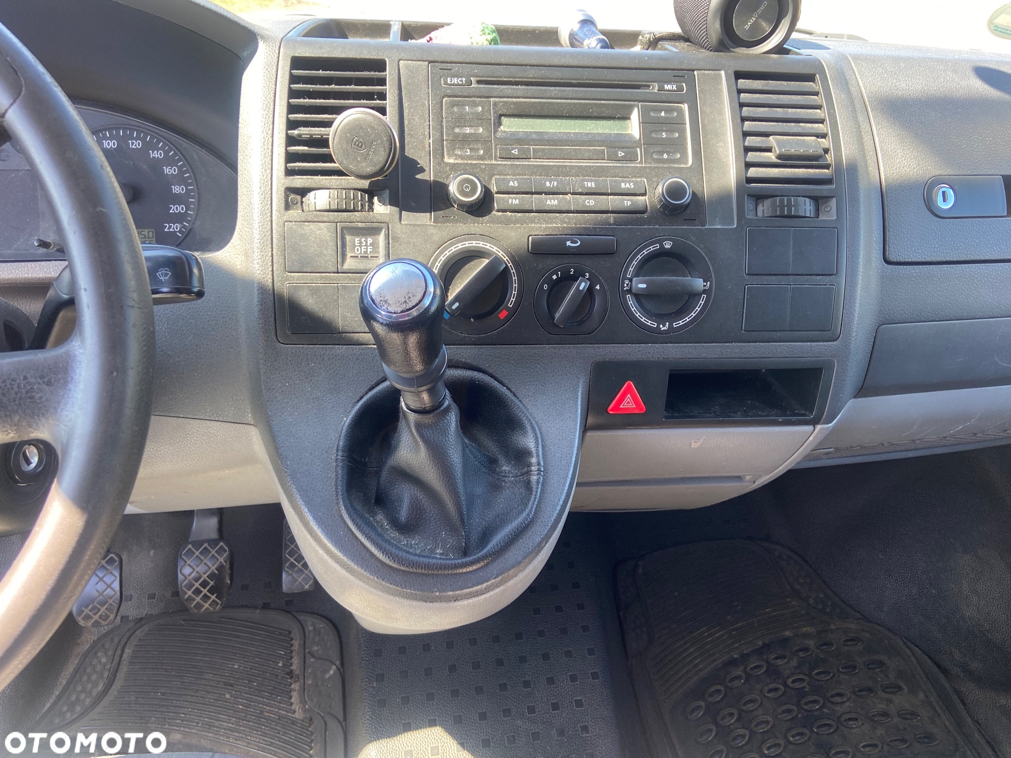 Volkswagen Transporter T5 - 10