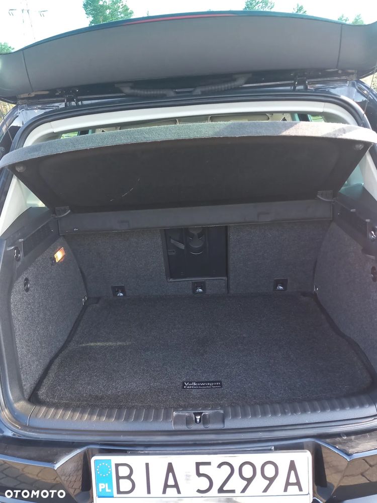Volkswagen Tiguan - 8