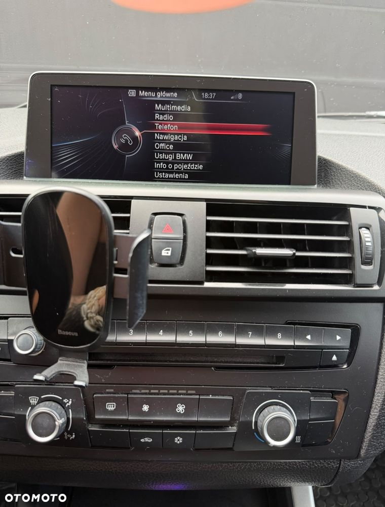 BMW Seria 1 116d Sport Line - 12