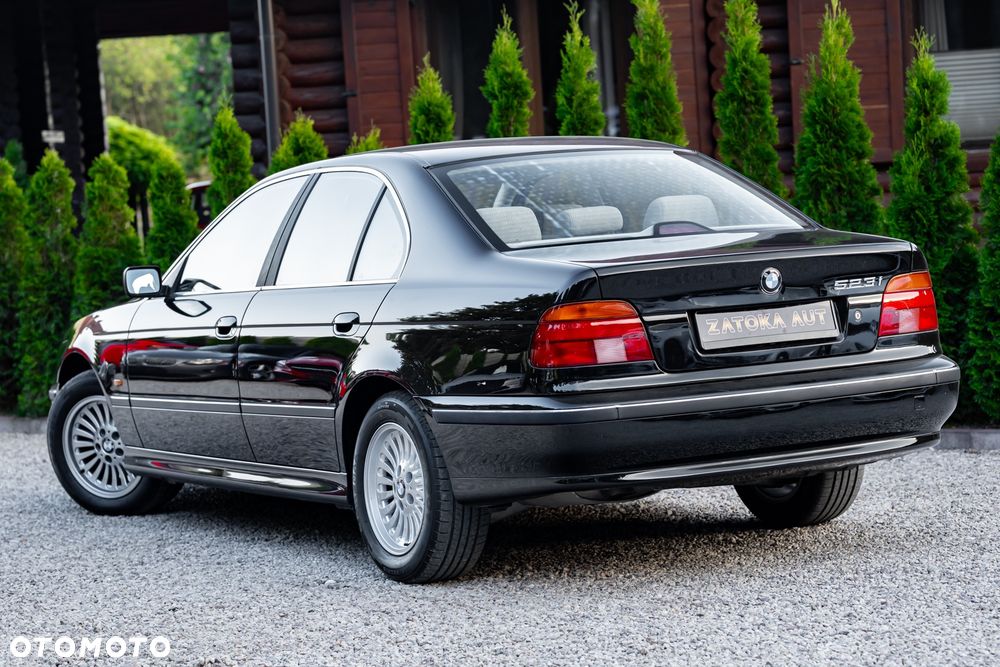 BMW Seria 5 - 9