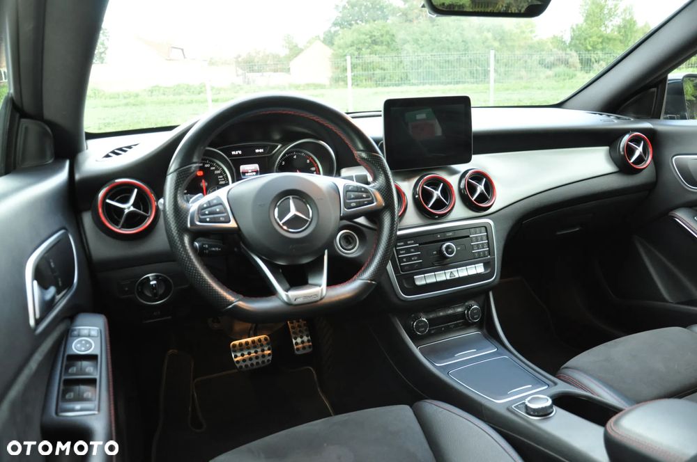 Mercedes-Benz CLA 200 (CDI) d 7G-DCT AMG Line - 10