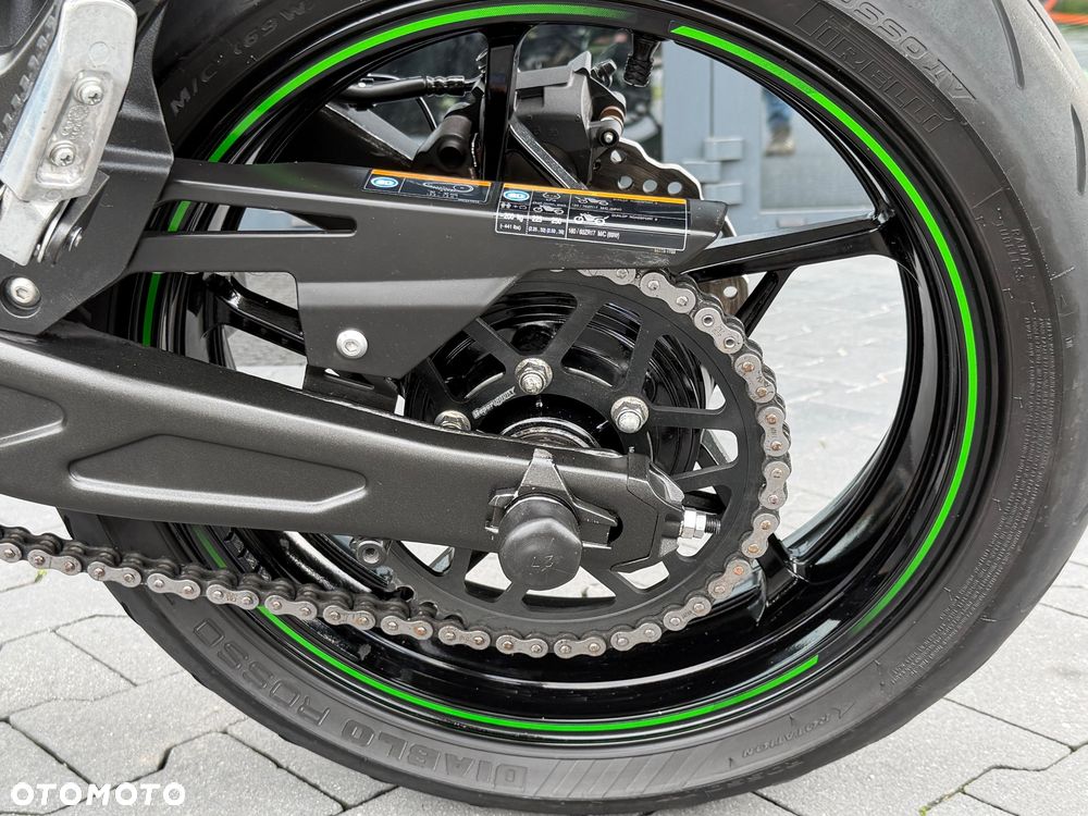 Kawasaki Ninja - 30