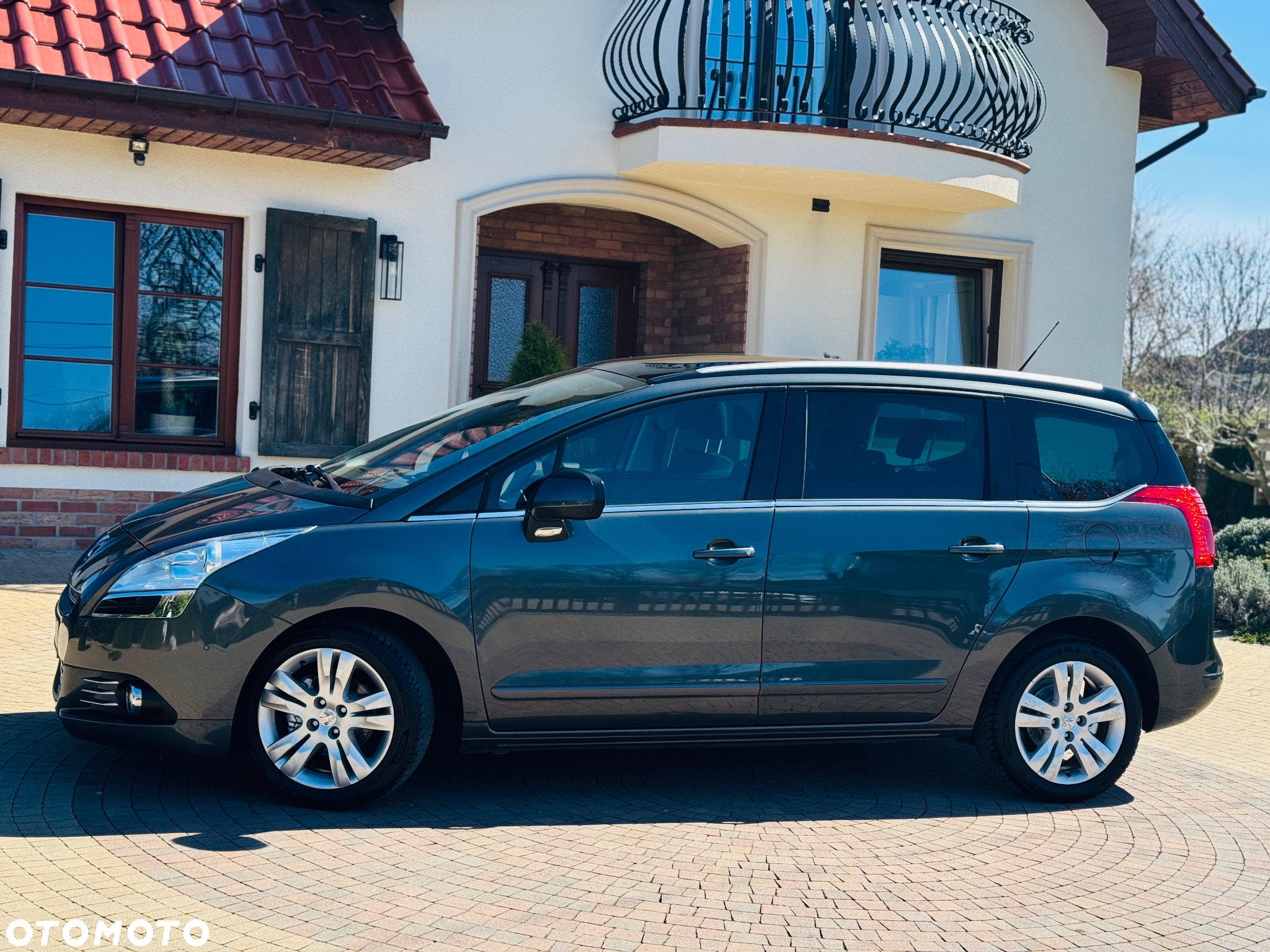 Peugeot 5008 1.6 e-HDi Active S&S 7os - 4