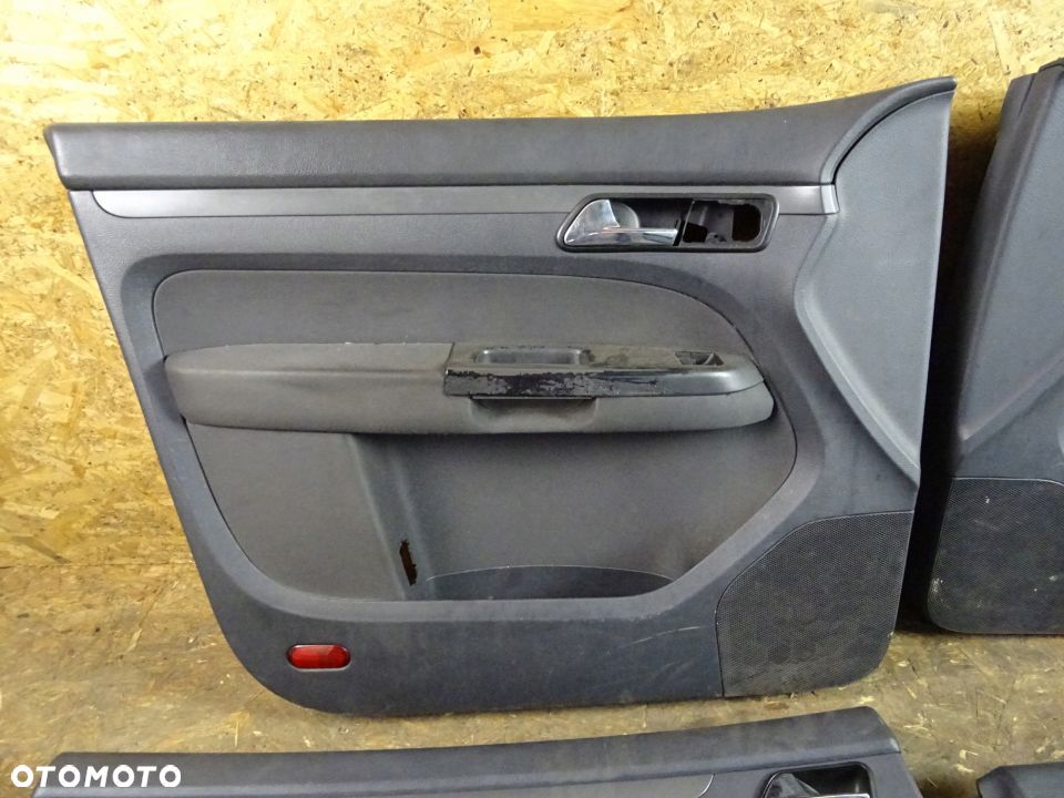 BOCZKI DRZWI PRZÓD/TYŁ VW TOURAN I 1.9TDI - 4