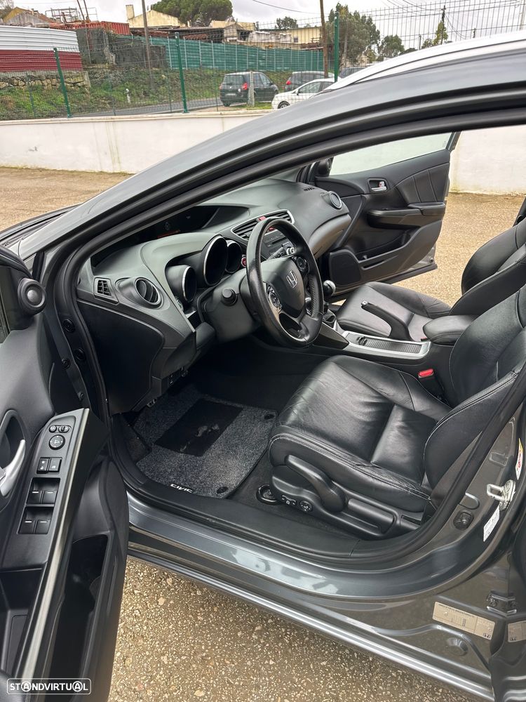 Honda Civic Tourer 1.6 i-DTEC Executive - 32