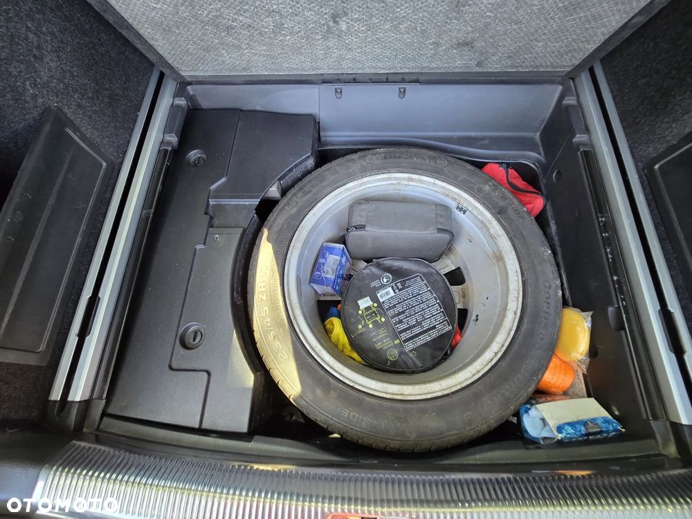 Volkswagen Passat Variant 2.0 Blue TDI DSG SCR Highline - 18