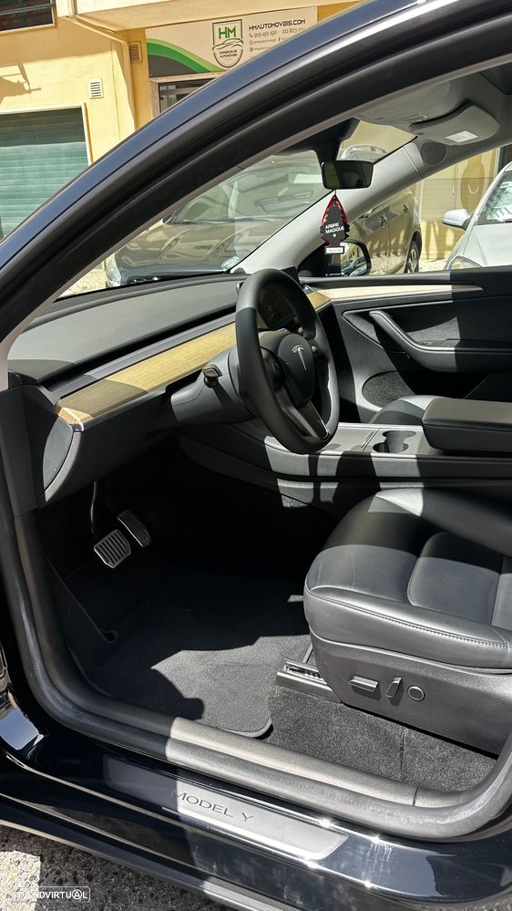 Tesla Model Y Tração Traseira - 10