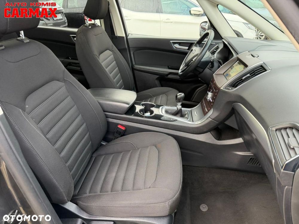 Ford Galaxy - 21