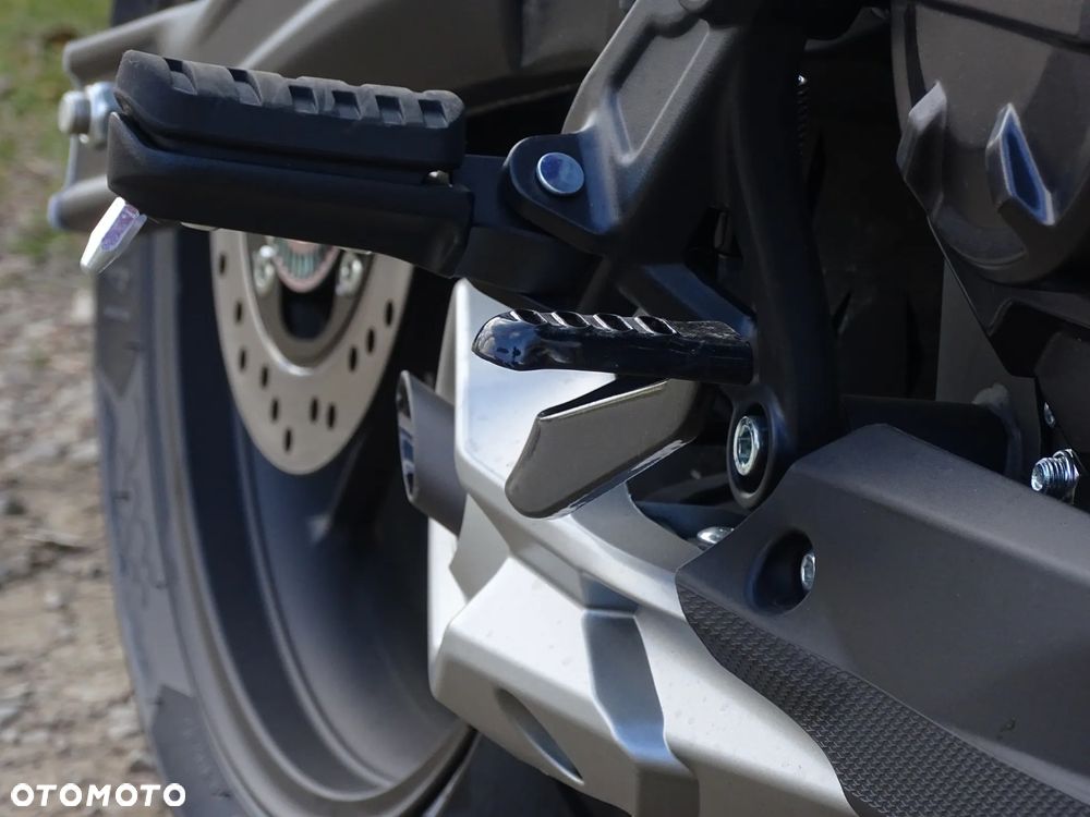 VOGE R125 - 18