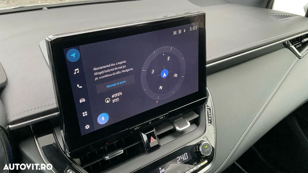 Toyota Corolla 2.0 HSD Exclusive - 15