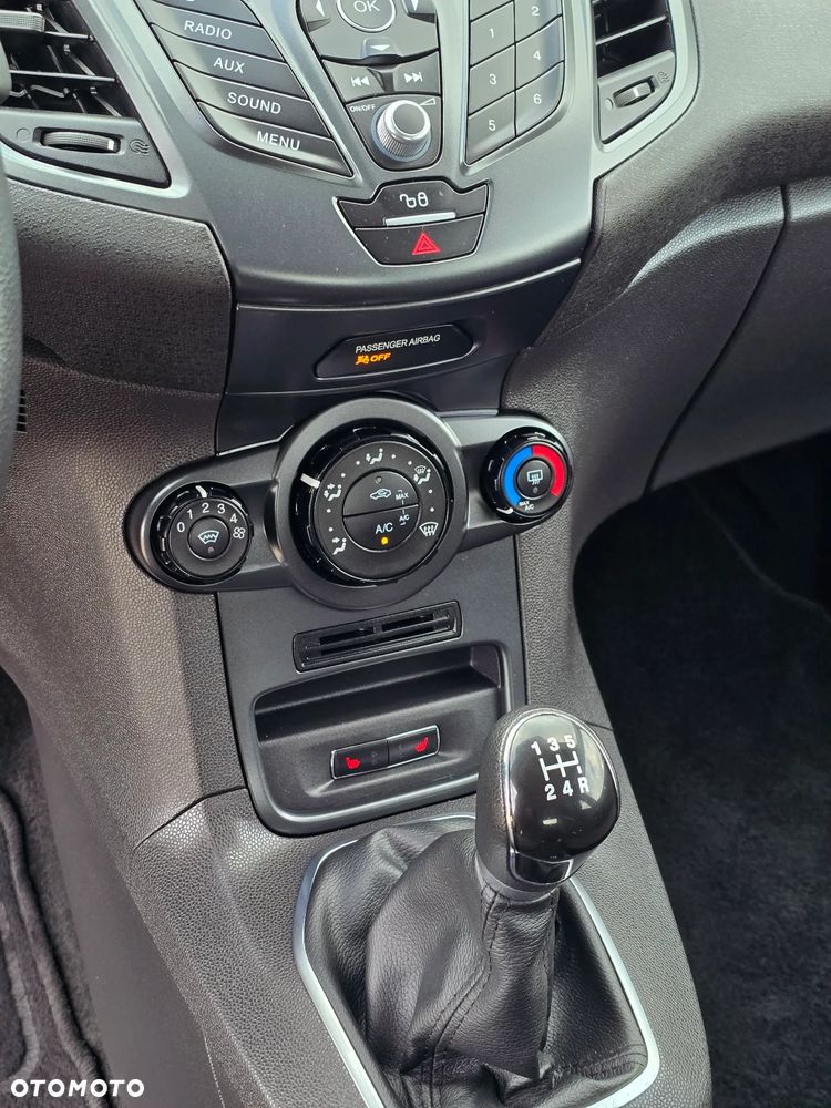 Ford Fiesta 1.25 Titanium EU5 - 15