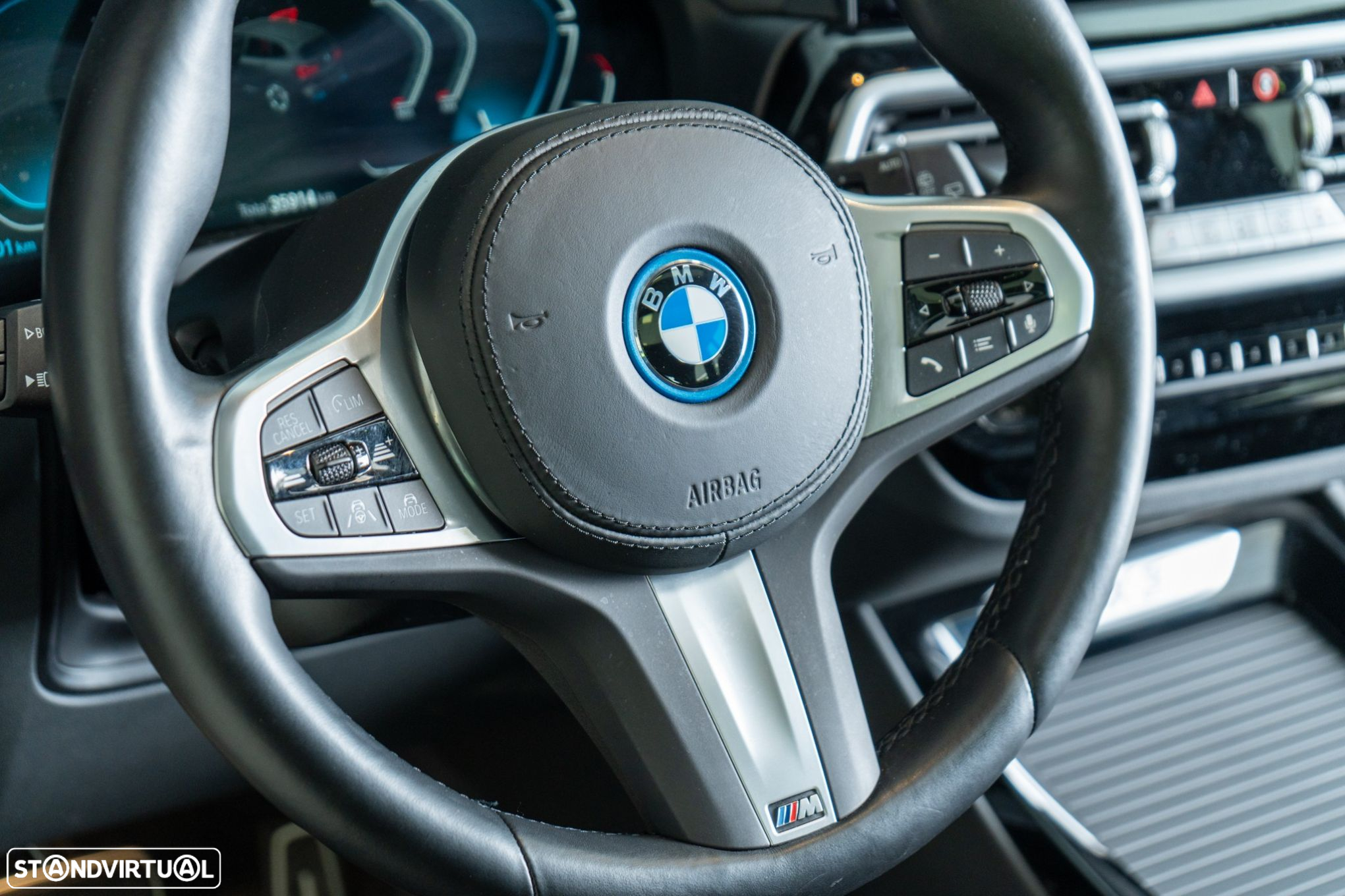 BMW iX3 M Sport Impressive - 42