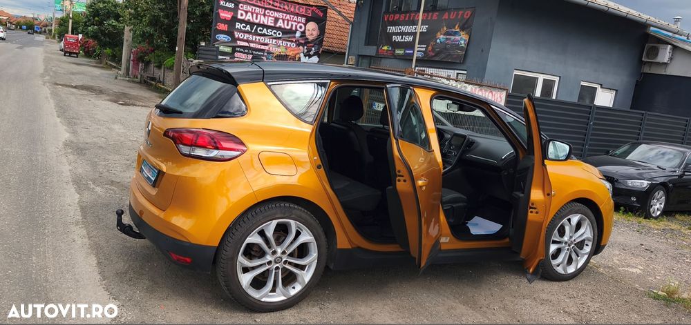 Renault Scenic ENERGY dCi 110 EXPERIENCE - 12