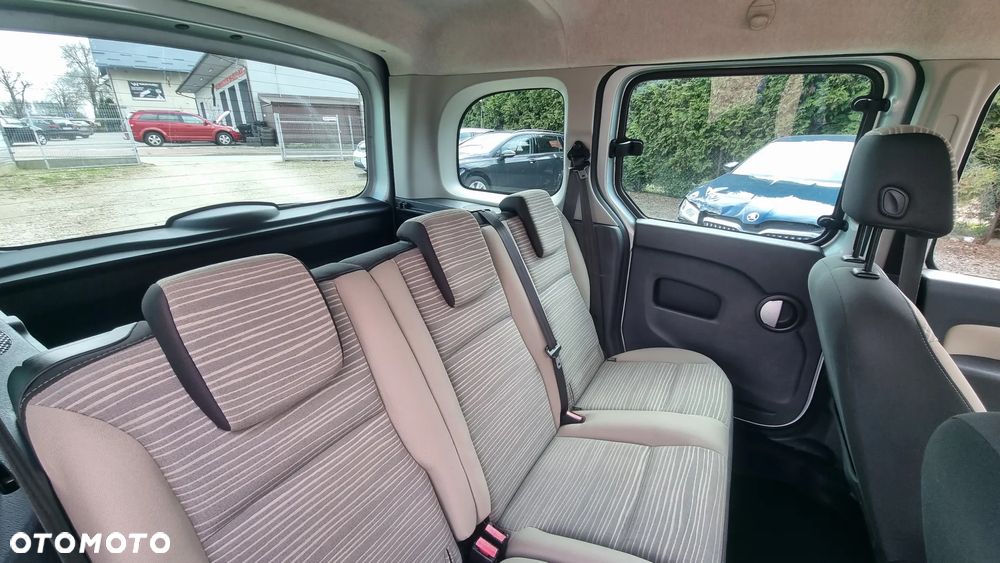 Renault Kangoo 1.6 16V 105 Happy Family - 26