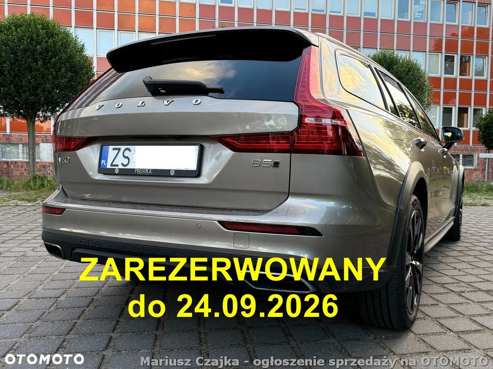 Volvo V60 Cross Country Pro B5 B AWD - 1
