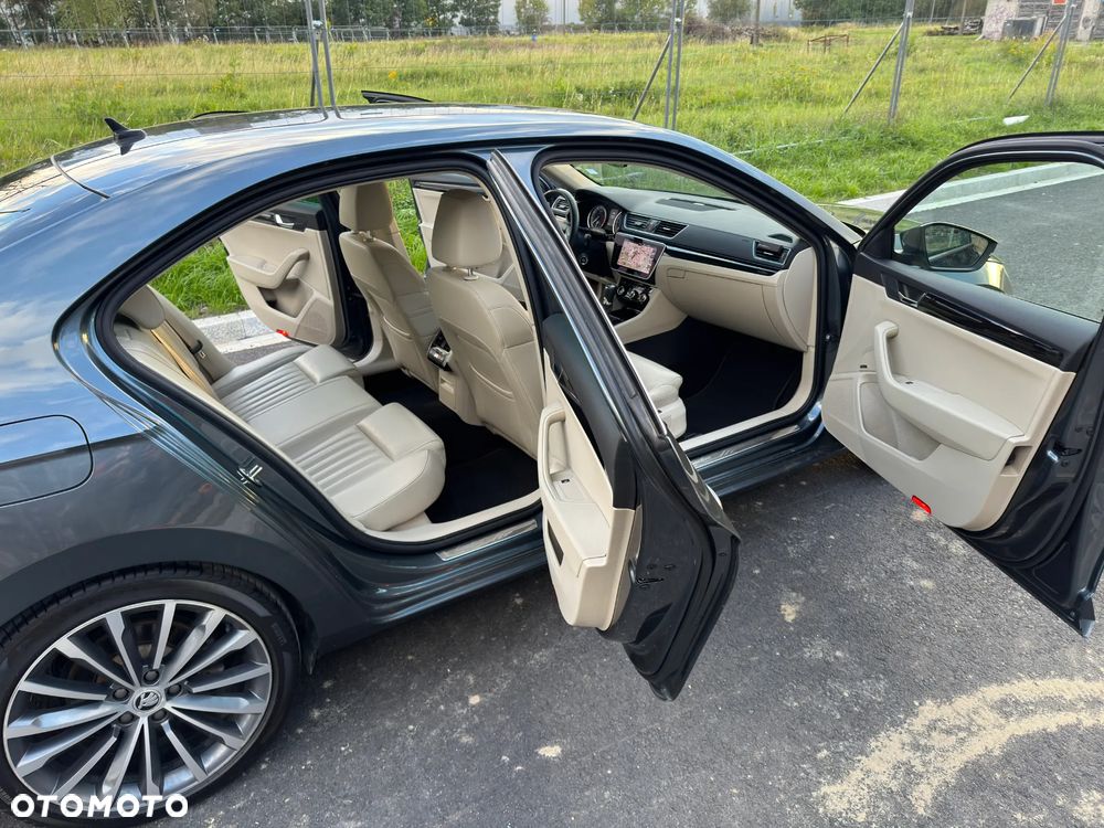 Skoda Superb 1.8 TSI L&K DSG - 12