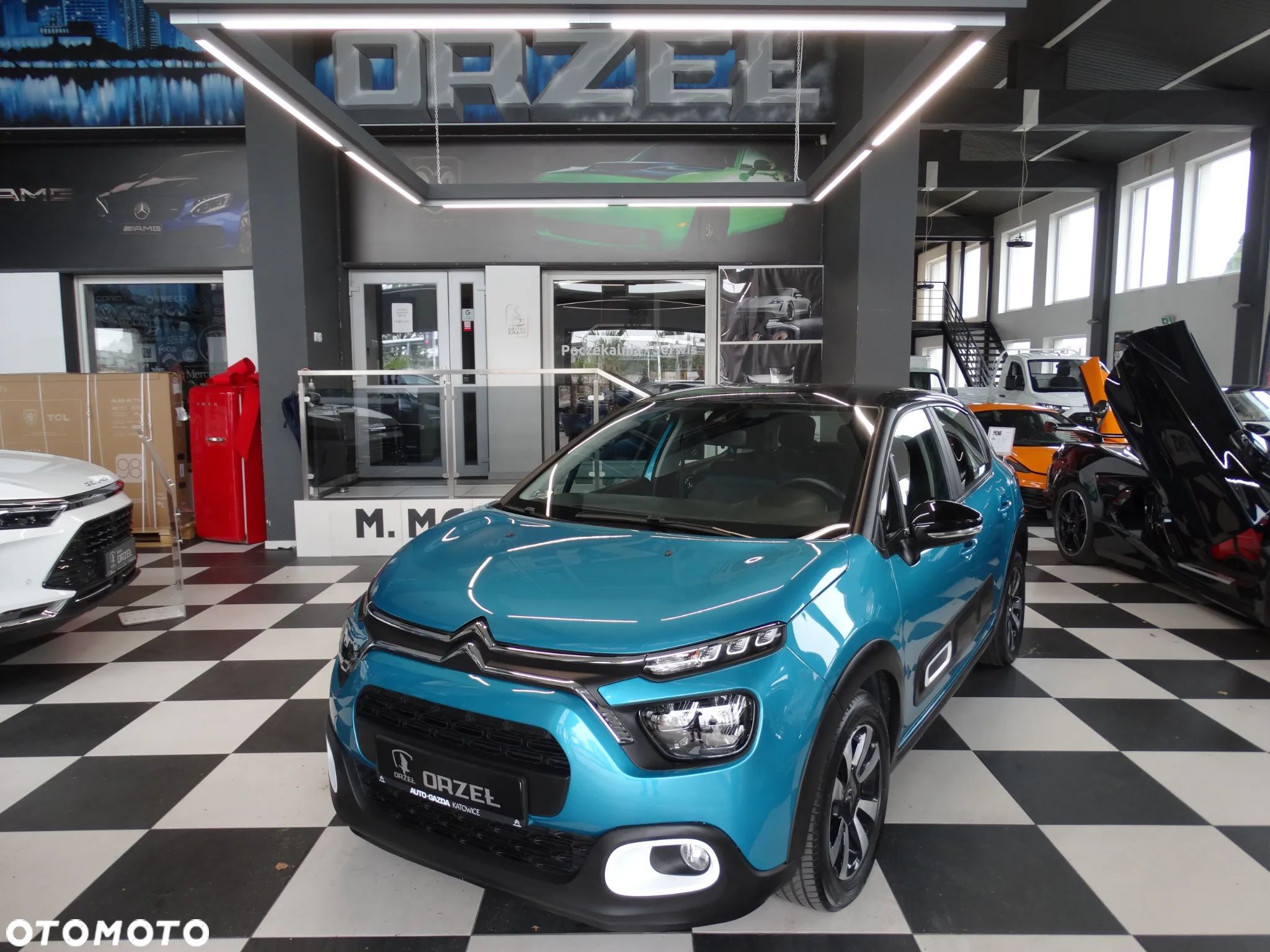 Citroën C3 1.2 PureTech Shine - 1