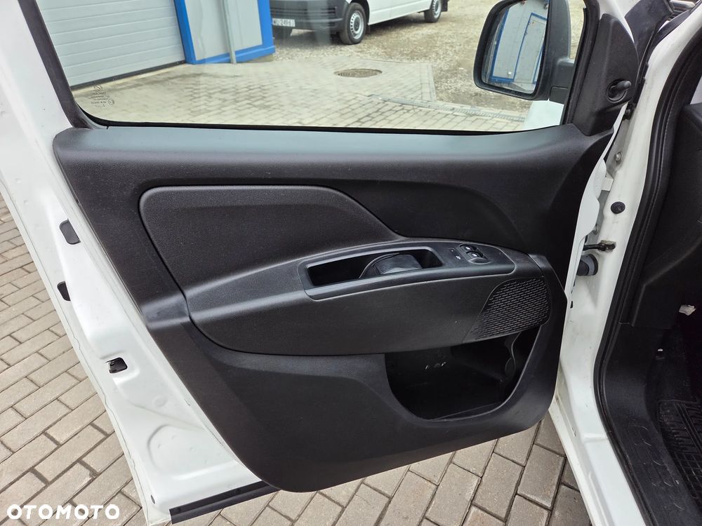 Fiat Doblo Kombi Active - 10
