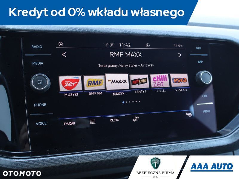 Volkswagen T-Cross - 14