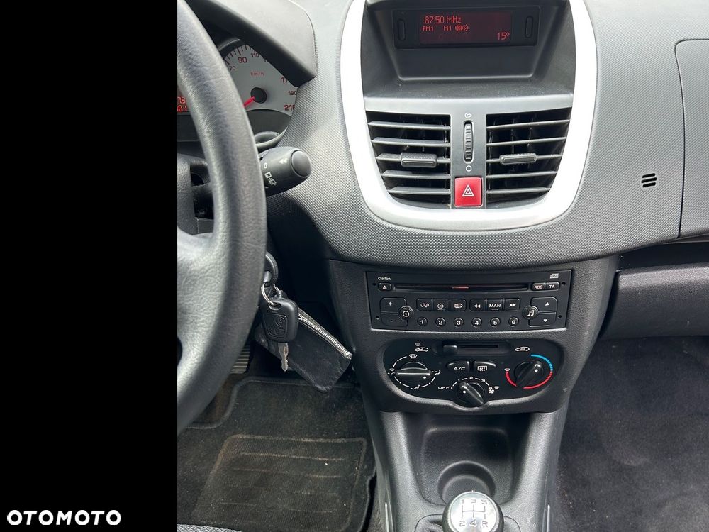 Peugeot 206 plus - 14