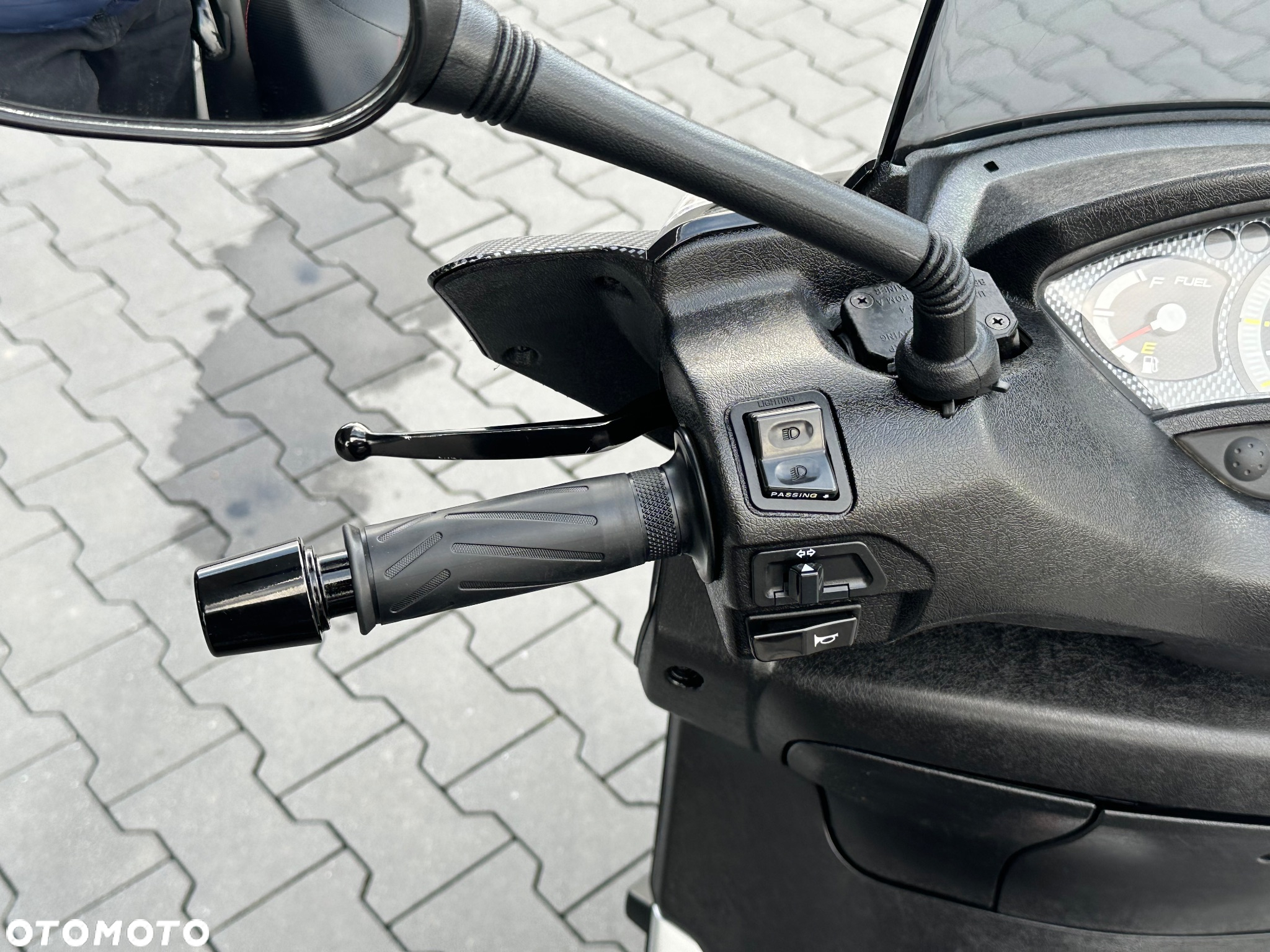 Yamaha X-max - 21