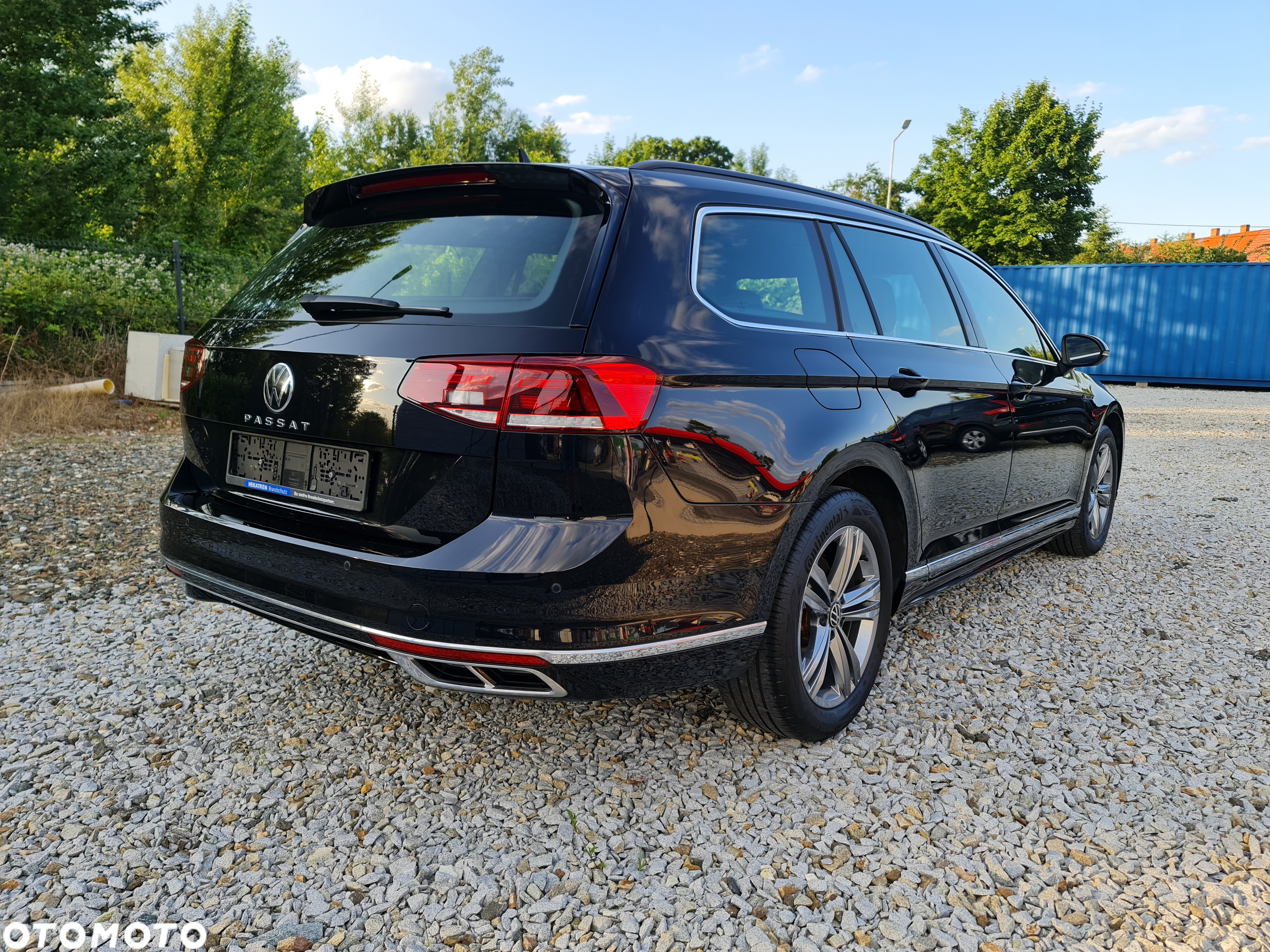 Volkswagen Passat Variant 2.0 TDI SCR DSG R-Line - 14
