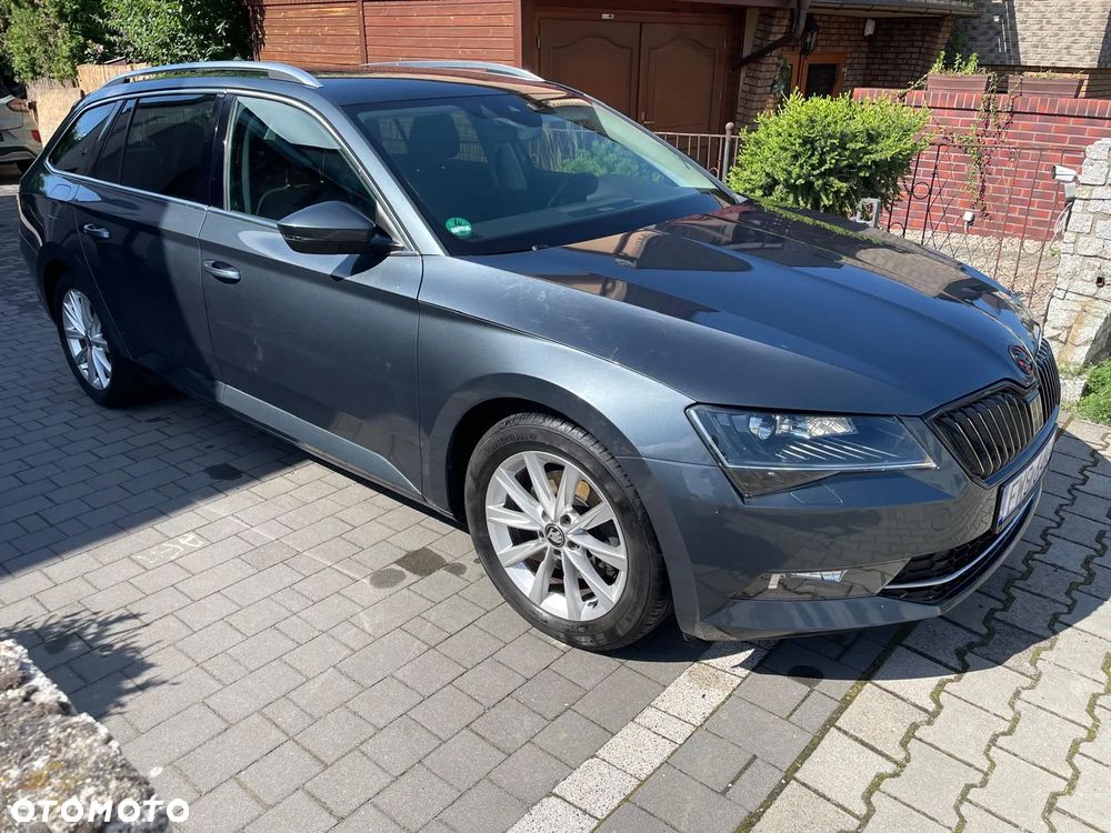 Skoda Superb 2.0 TDI DSG Style - 22