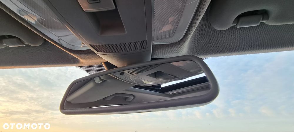 Mercedes-Benz Klasa C 180 Kompressor Automatik BlueEFFICIENCY Avantgarde - 10