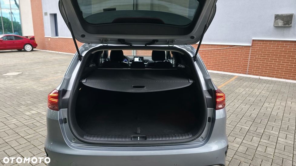 Kia Ceed 1.6 CRDi SCR L Business Line Plus DCT - 19