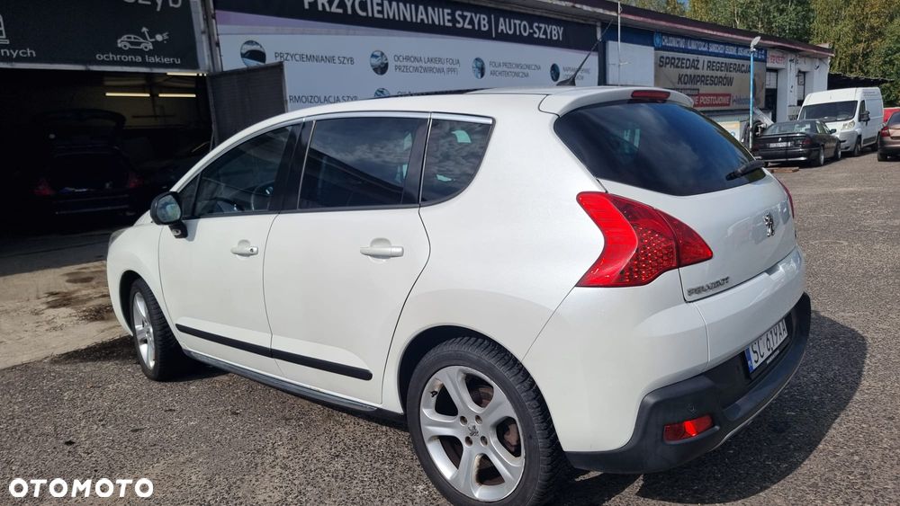 Peugeot 3008 HDi FAP 150 Premium - 4
