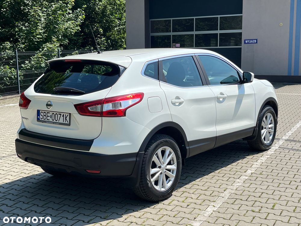 Nissan Qashqai 1.2 DIG-T Acenta EU6 - 8