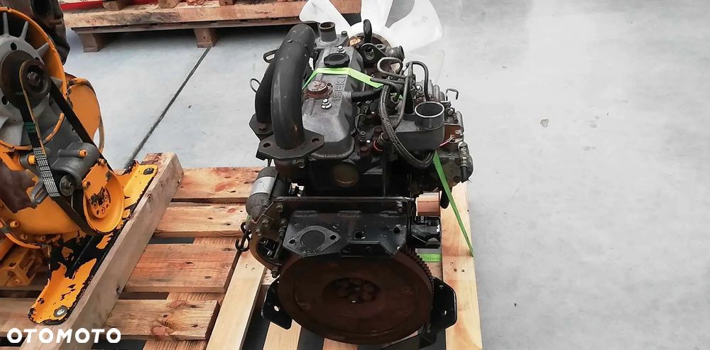 SILNIK ISEKI E3CC E3CD 1,363L 19,12 kW 8535 zł netto - 4
