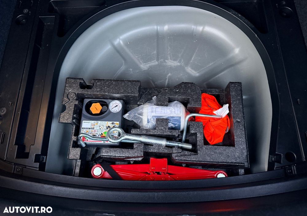 Volvo V40 D2 Geartronic Momentum - 20