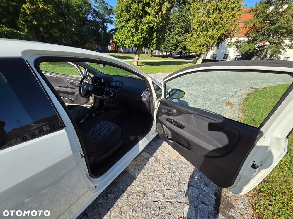 Fiat Punto Evo 1.4 8V Mylife - 11