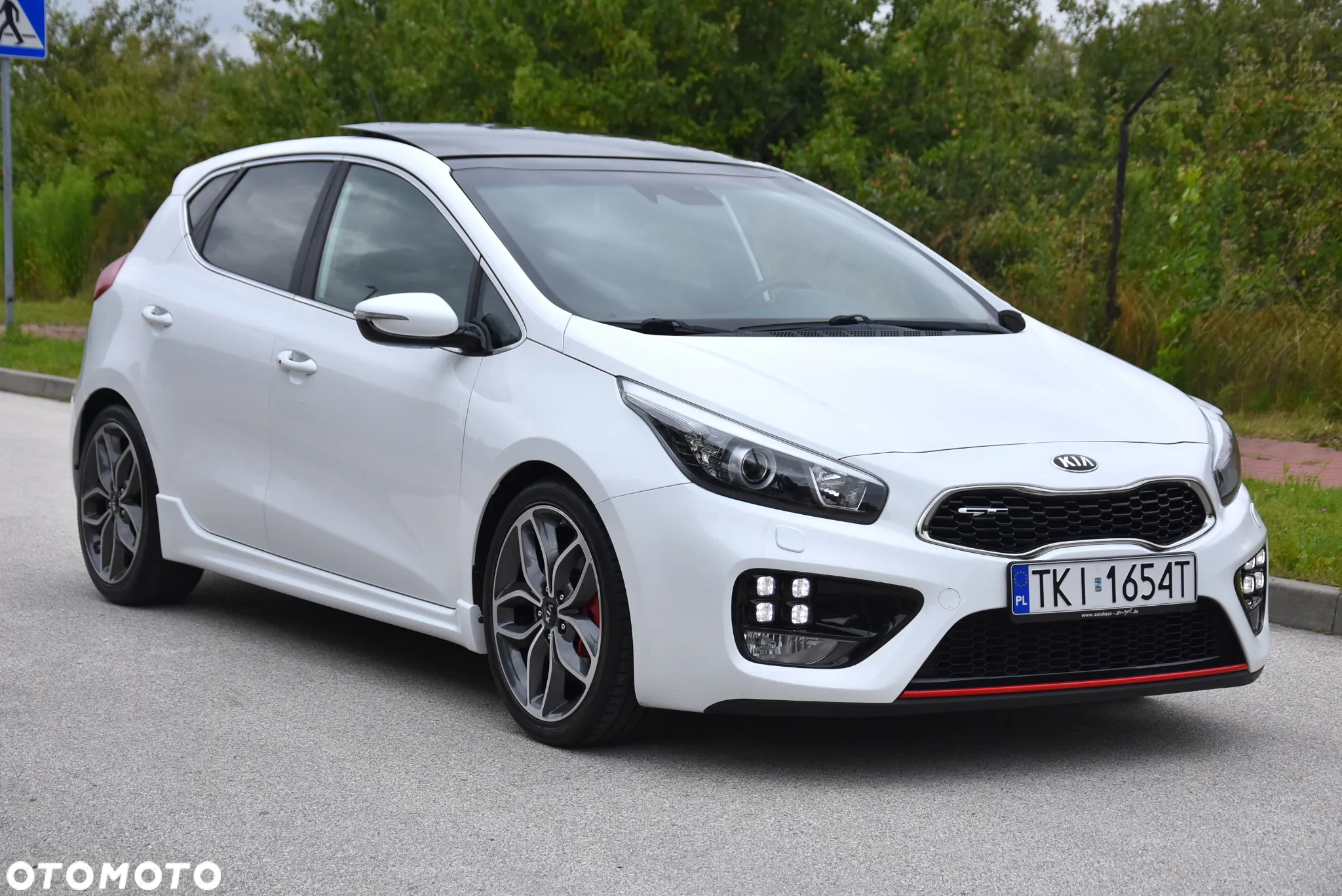 Kia Ceed 1.6 T-GDI GT-Challenge - 2