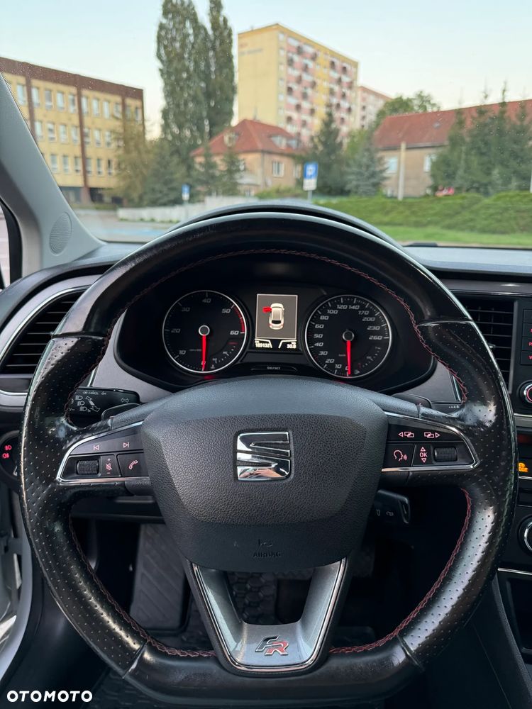 Seat Leon 2.0 TDI DPF Start&Stop DSG FR - 10