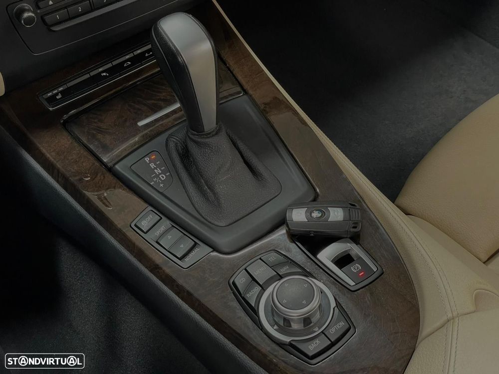 BMW Z4 23 i Auto - 24