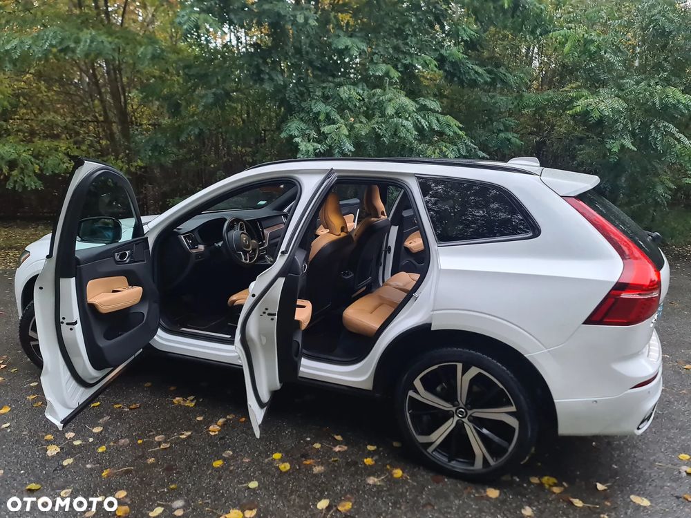 Volvo XC 60 B5 B AWD Ultimate Dark - 13