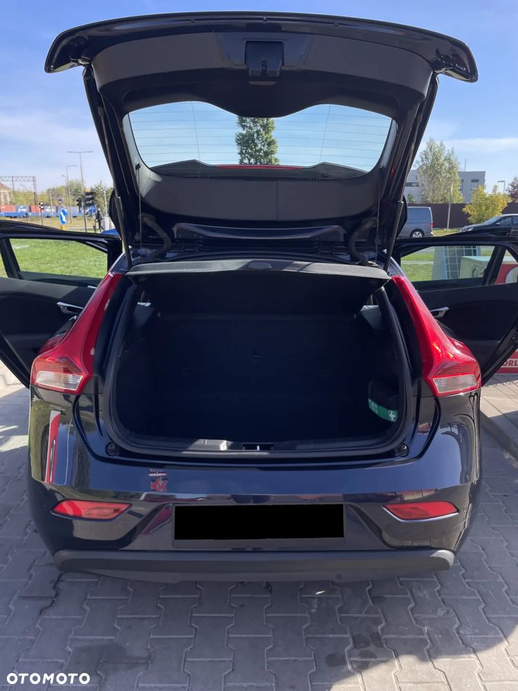 Volvo V40 D2 Drive-E Momentum - 7
