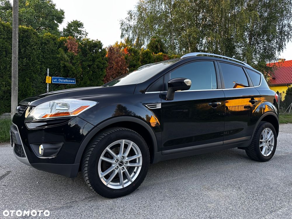 Ford Kuga 2.0 TDCi 2x4 Titanium - 14