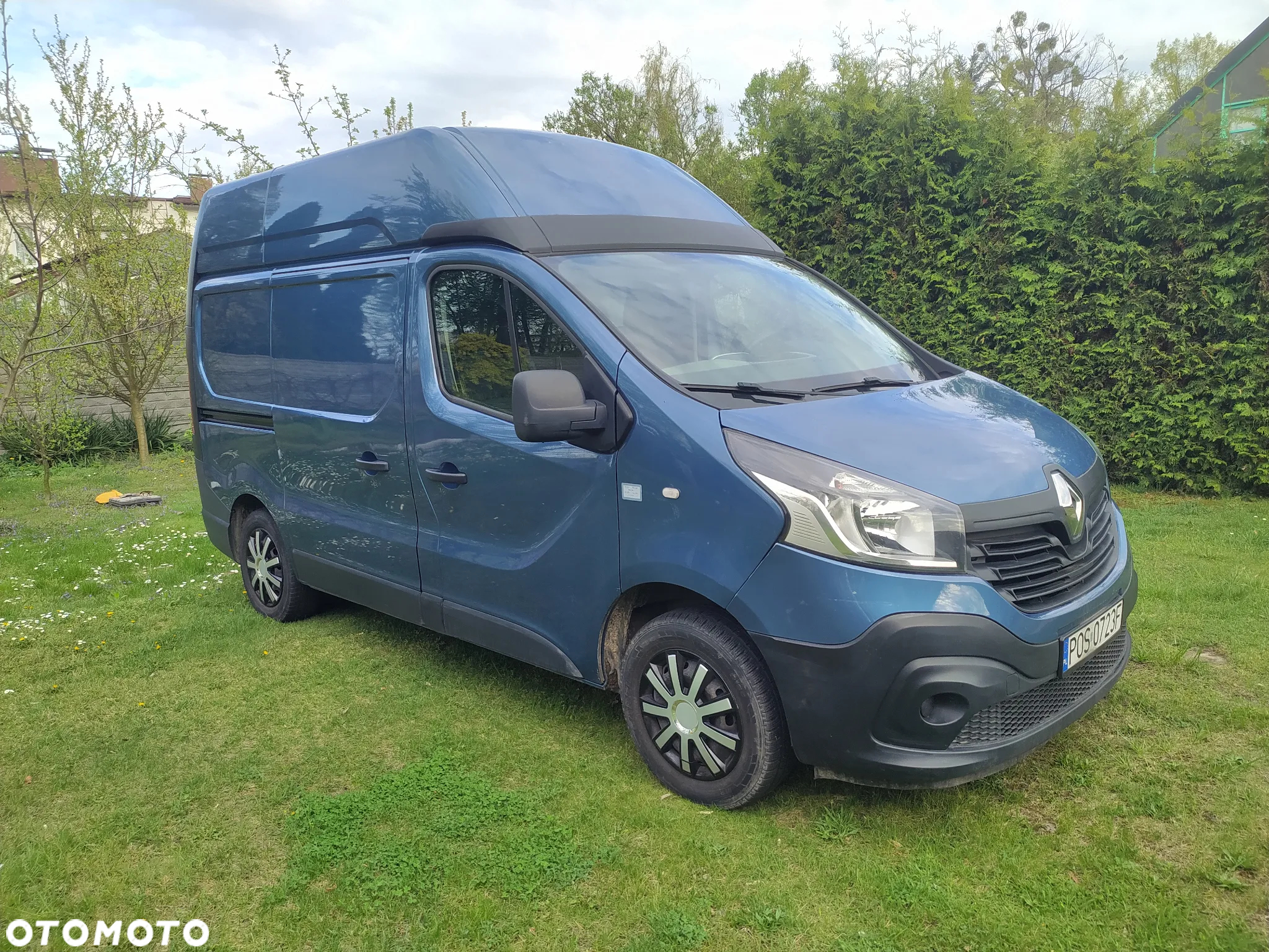 Renault Trafic - 2