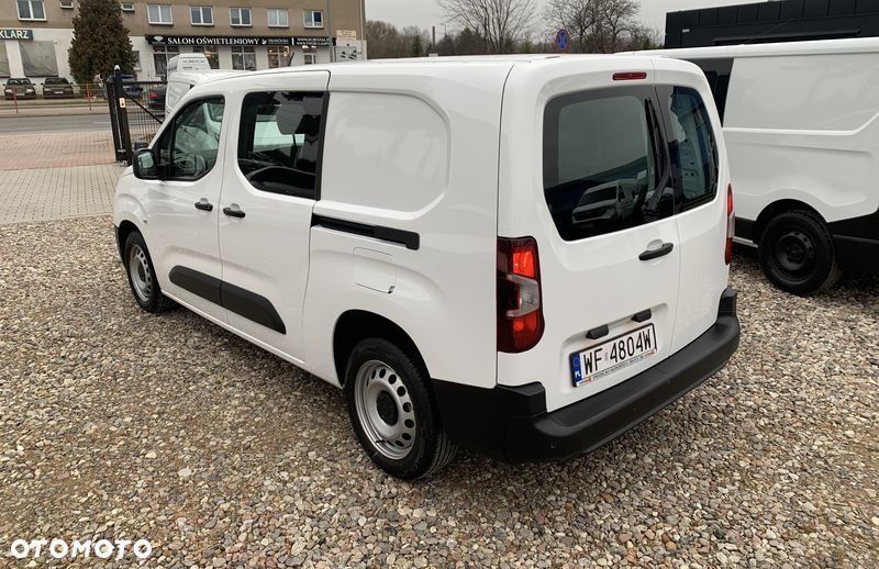 Toyota PROACE CITY BRYGADÓWKA L2H1, VAN 5 osobowy, Homologacja cięż. N1, Duża ład-772kg Koła-16 Skrzynia biegów 6stop. Ściana dział. składana 2x Boczne drzwi - 36