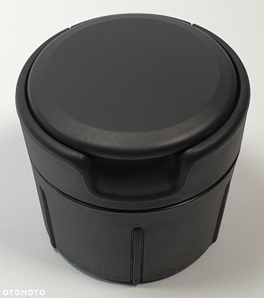 POPIELNICZKA VW NEW BEETLE II 5N0857961 - 1