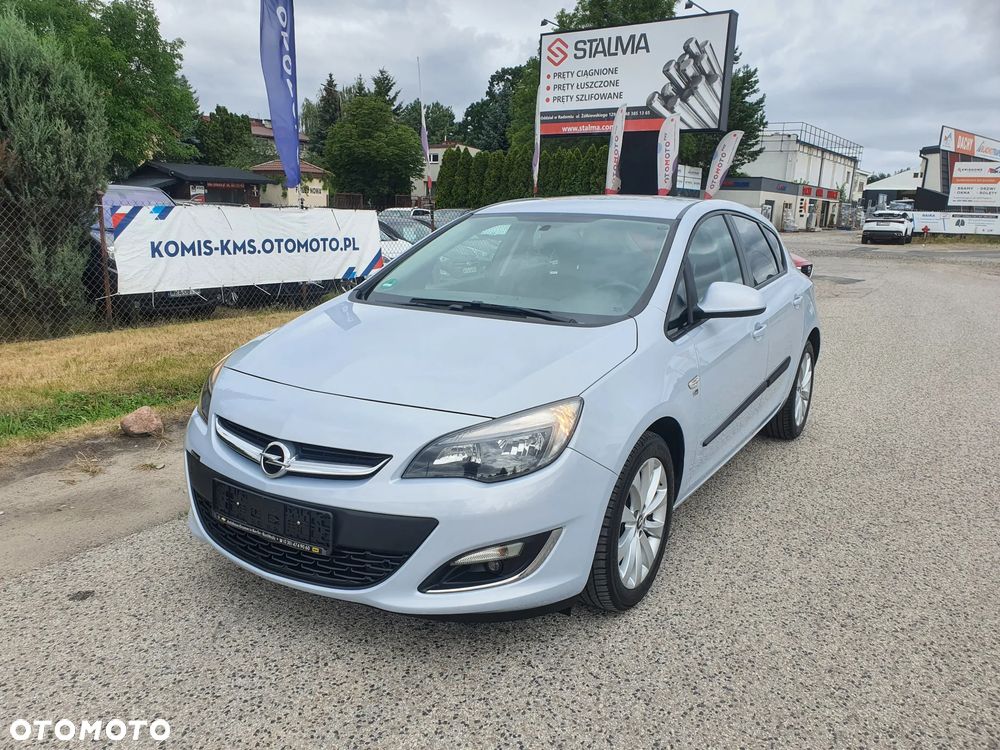 Opel Astra 1.4 Turbo - 2