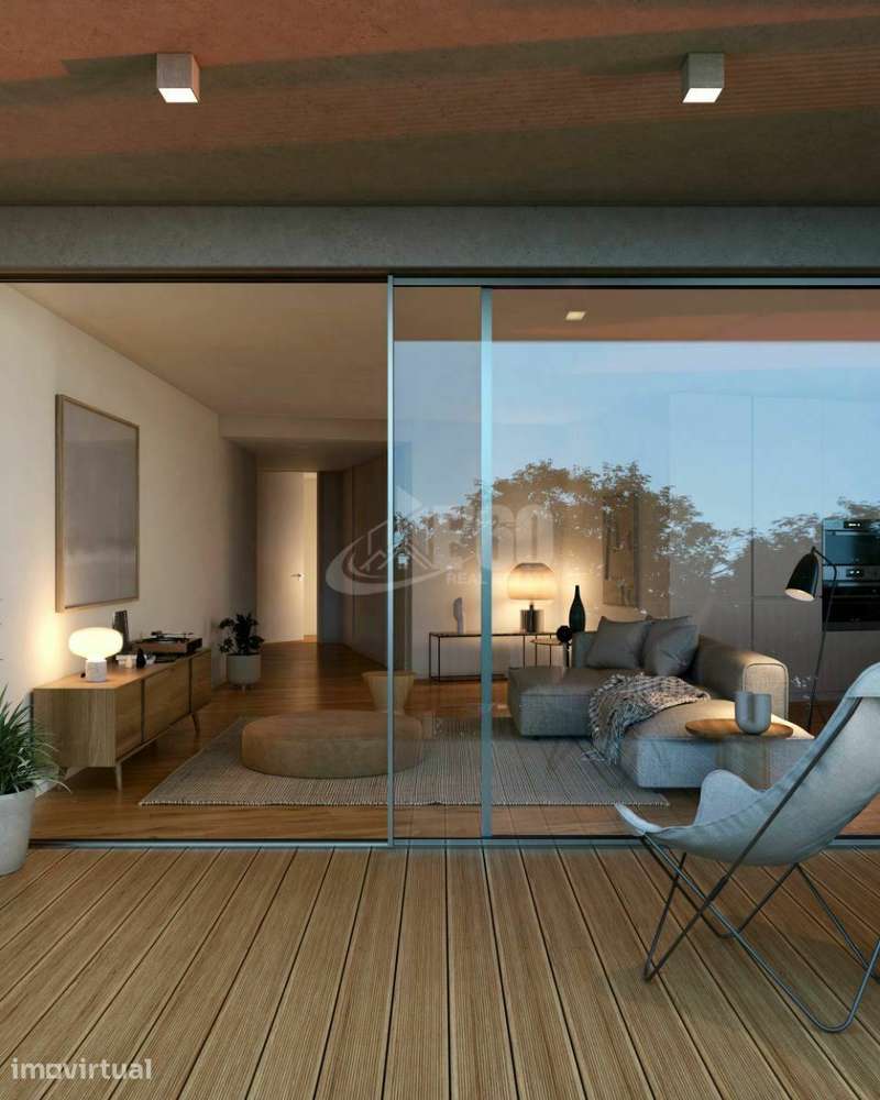 T3 COM TERRAÇO SÃO FELIX DA MARINHA A 150M DO MAR - Grande imagem: 2/11