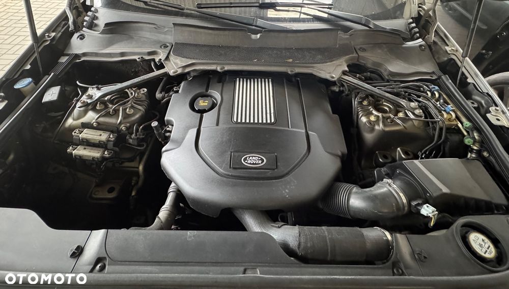 Land Rover Discovery V 3.0 TD6 HSE - 34