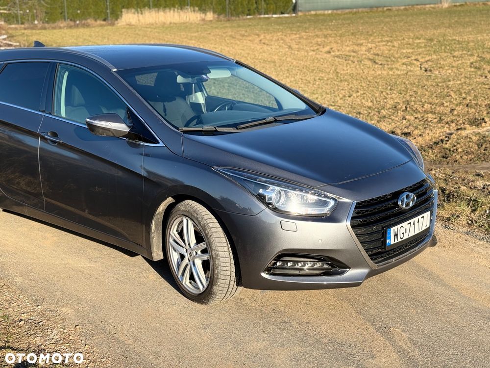Hyundai i40 Kombi blue 1.7 CRDi Premium - 4