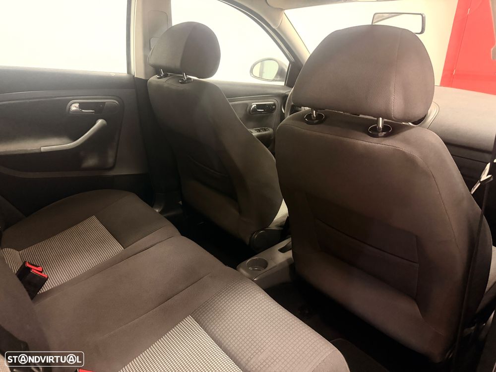 SEAT Ibiza 1.2 12V Reference - 10