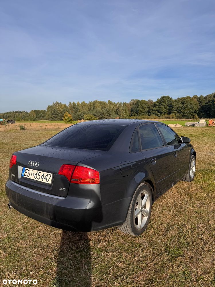 Audi A4 Limousine 2 - 8