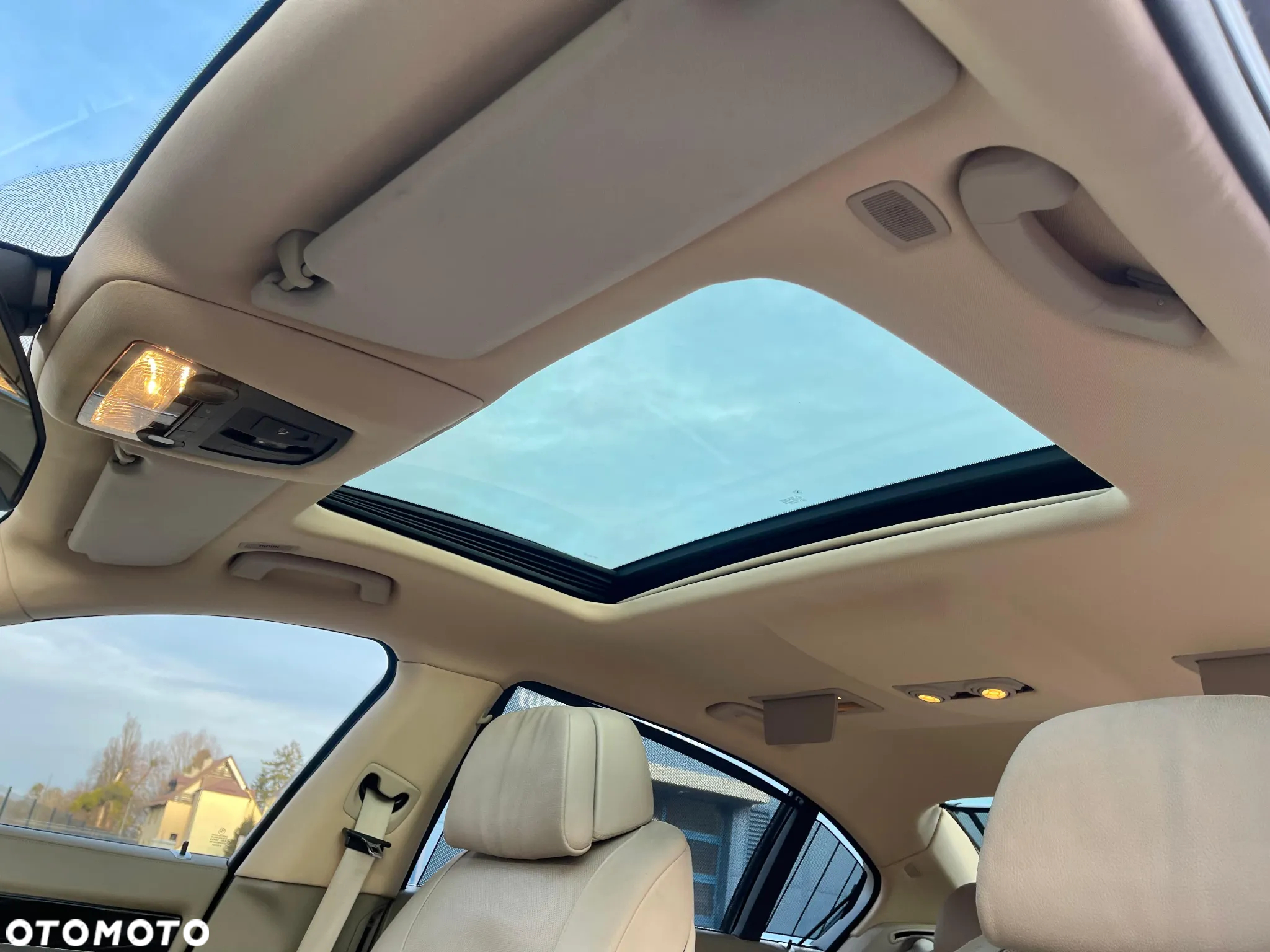 BMW Seria 7 750Li - 25